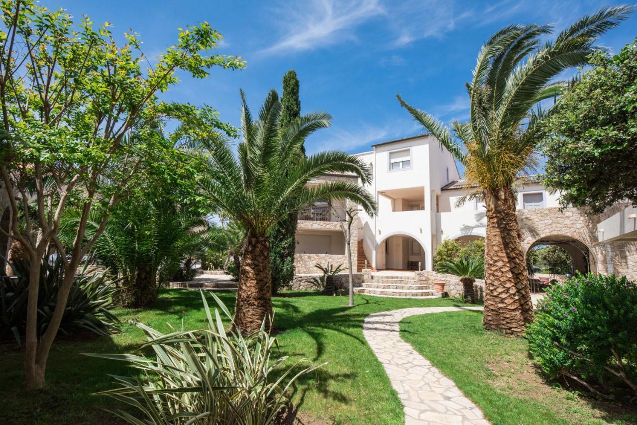 Les Alizes Residence & Spa LʼÎle-Rousse Exteriör bild